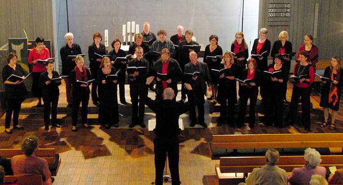 Der Neue Chor Stuttgart während der Aufführung in der Nikodemuskirche Stuttgart-Botnang